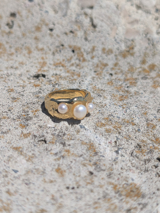 Gold Coral Textured Chunky Pearl Ring