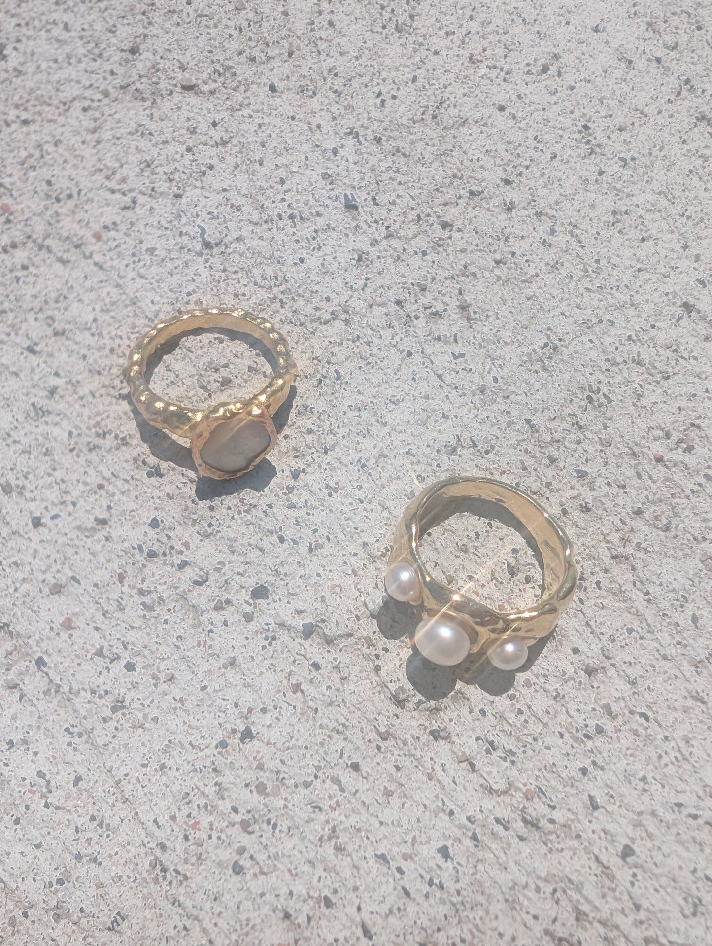 Gold Shelly Mother of Pearl Textured Bezel Ring